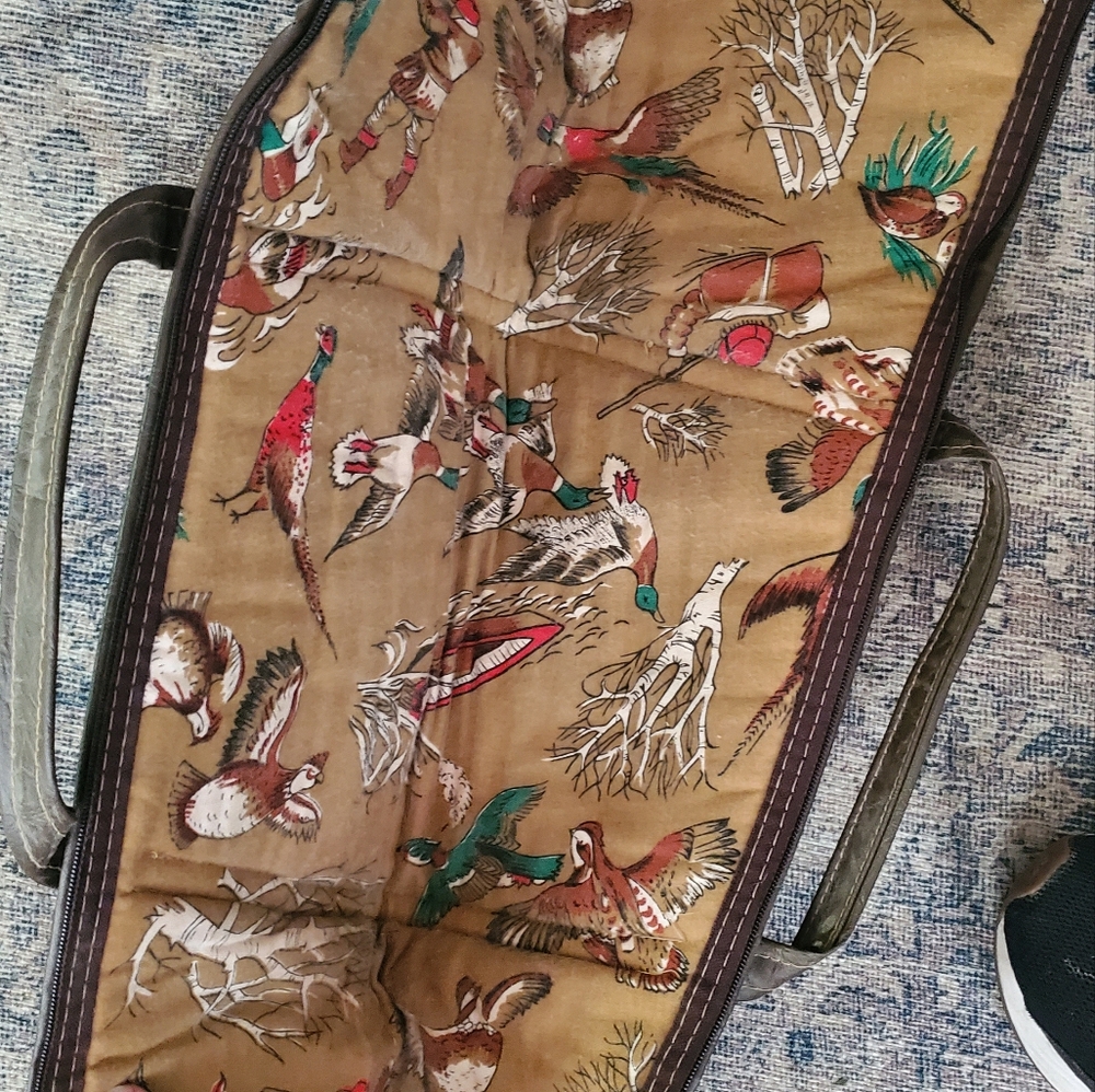Carrying case - Picture 4 of 4